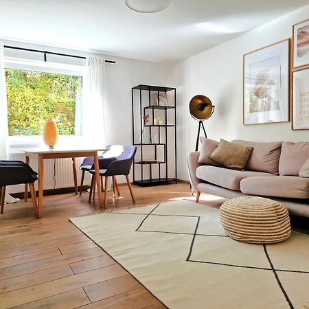 Magnolia: Moderne, Voll Moeblierte Wohnung Bietigheim-Bissingen Exterior foto